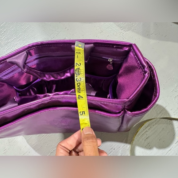 NWOT NEW ORIGINAL YOUNIQUE PRESENTERS BAG MAKEUP ORGANIZER METALLIC PURPLE - Picture 5 of 7